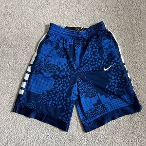 Nike Boy - size XL Blue, Navy and White Patterned Shorts